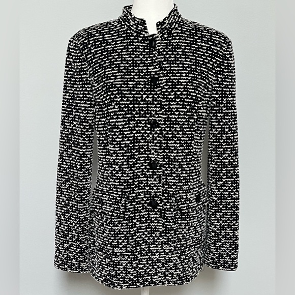 St. John‎ Women’s Tweed Blazer Jacket Size 8 Black Ivory Button Front - Picture 1 of 15